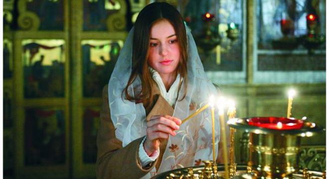 "აღდგომის წინა ღამე დადგა. არავინ მყავდა არც მოსალოცავი, არც სანახავი... დიდხანს ვაცქერდებოდი ზოგიერთ გამვლელს"