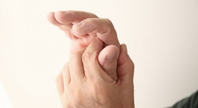 ინსულტის  პირველი  ნიშნები,  რომელიც  ყველა  ადამიანმა  აუცილებლად  უნდა  გაითვალისწინოს