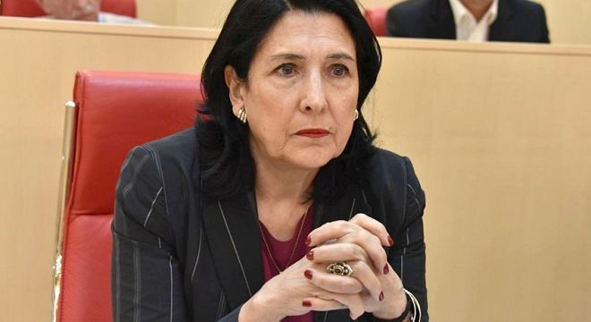 პირველი ბავშვი ქორწინების გარეშე გავაჩინე - სალომე ზურაბიშვილი