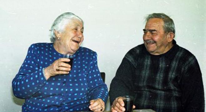 ექსკლუზიური  ფოტოსურათები - როგორ  გამოიყურებოდნენ  ბიძინა  ივანიშვილის მშობლები