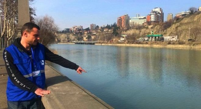 მტკვარში შევამჩნიე გოგონა, რომელიც ტივტივებდა და გადავწყვიტე ჩავმხტარიყავი...