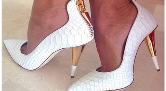 "პირველი ლედი საზოგადოებაში შარვლის გარეშე გამოვიდა, რამაც საზოგადოებაში პანიკა გამოიწვია" - რა მოხდა სინამდვილეში