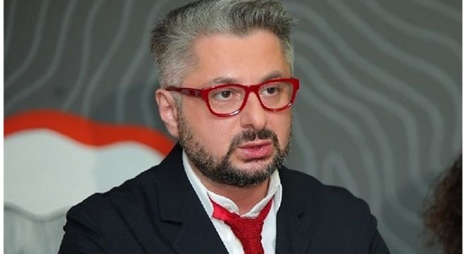 "მთავარმა არხმა დაუშვა უმძიმესი შეცდომა და ბოდიშს ვუხდი მთლიანად საზოგადოებას" - ნიკა გვარამია ქართველ ხალხს ბოდიშს უხდის