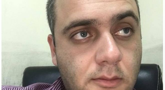 "დაგუგლეთ სიტყვა დეფოლტი და ეგ გველოდება ზუსტად ჩვენც... ლარი გახდა ჩენჩი, დღეს კიდევ უფრო გაუფასურდა..."