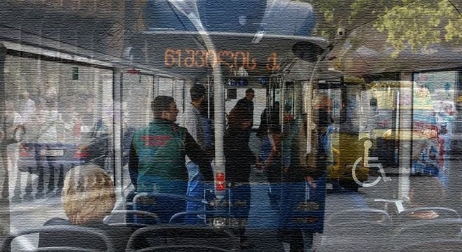 რა გაჩხუბებთ ხალხო, ქართველები არა ვართო - დღეს თბილისის ავტობუსში მომხდარი შელაპარაკება