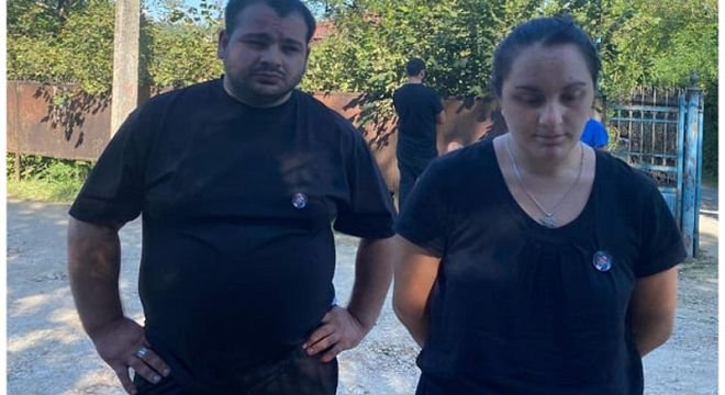 "ჩემი ძმა თავს არ მოიკლავდა , მთელმა სანათესაომ და სამეზობლომ იცის, დედაჩემს როგორ ამწარებდა. 5 წლის რომ ვიყავი, მაშინ გვკლავდა ორივეს" - რას ყვება 11 წლის ბიჭის და, რომელიც დედასთან ერთად ემიგრაციაშია