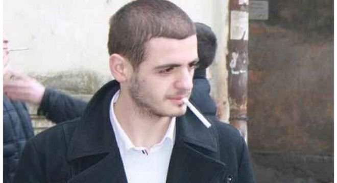 "მეგობრებმა დაინახეს, რომ უცნობს ჩაუჯდა მანქანაში, მას შემდეგ აღარაფერი გვსმენია მასზე..." - ვინ არის 25 წლის ბიჭი, რომელსაც თბილისში ეძებენ