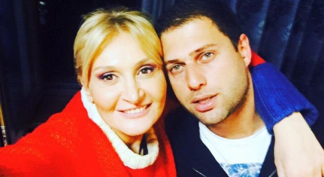 "საერთოდ არ გაუბოროტებია ციხეს, შაბათ-კვირას სახლში გაატარებს" - ნანუკა ჟორჟოლიანი როსტოსთან დაკავშირებით განცხადებას ავრცელებს