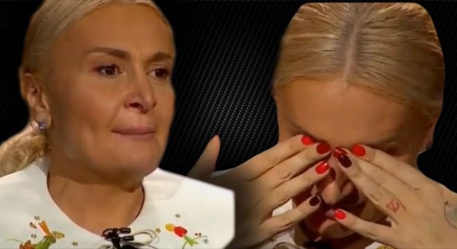 "ამ თემაზე მე და მარიამიც კი არ ვსაუბრობთ... ძალიან ჩაკეტილი გვაქვს ეს თემა... ყველაფერს ვაკეთებ რომ ამ შავმა ხვრელმა ჩემს ცხოვრებაში არ იარსებოს..." - რატომ იტირა ნანუკა ჟორჟოლიანმა?