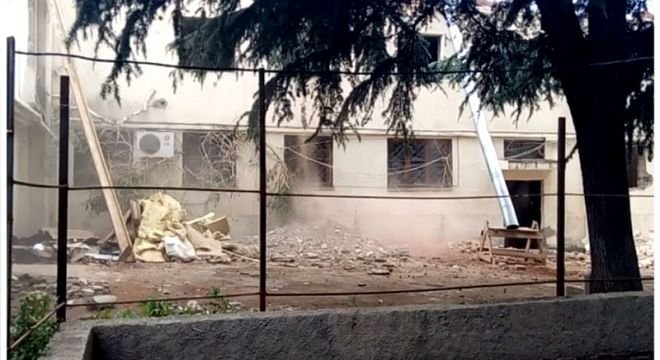 "ეს ხდება ამ წუთებში საბურთალოზე... მიაქციეთ ამ ადგილს ყურადღება ვინმემ..." - რა ხდება საბურთალოზე