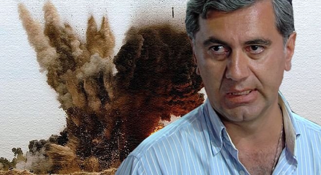 სანგარში ვზივართ და... მაგარი დაბომბვა დაიწყეს რუსებმა... ამ დედა@@@ების გაჩუმებას მთელი მსოფლიო ცდილობს და მაინც ხმაურობენ და მე მარტომ როგორ გავაჩუმო