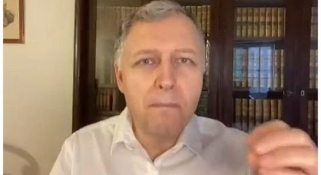 "ეს ახალი ვირუსი არ არის საშიში... მაისში გაიხსენებთ ჩემს სიტყვებს და აი ნახავთ თუ ასე არ იქნება..." -  გიორგი ფხაკაძე