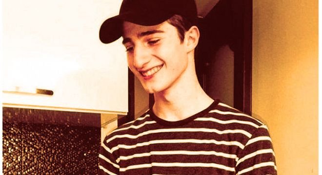 "ახლა ათას არასწორ ინფორმაციას ავრცელებენ..." - სინამდვილეში რატომ გადმოვარდა 16 წლის მოზარდი სახლის სახურავიდან