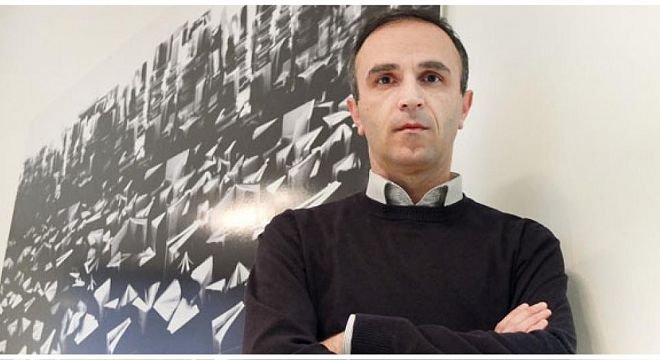 "წუხელ გარდაიცვალა, ძალიან მიჭირს მასზე წარსულში საუბარი..." - ბაკურ სულაკაური