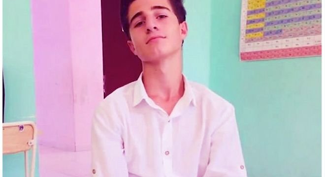 "საერთოდ რომ გაიგოთ სინამდვილეში რაც მოხდა... სახურავზე 5 იყო, გიო რომ გადავარდა 3 გაიქცა იქიდან..." - რას ყვება მეგობარი 16 წლის მოსწავლეზე, რომელიც გუშინ სახურავიდან გადმოვარდა