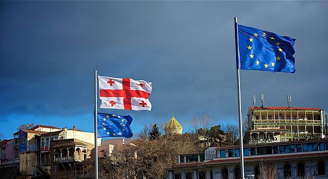 საფრანგეთმა შესაძლებელია საქართველოს მოქალაქეები ლეგალურად დაასაქმოს