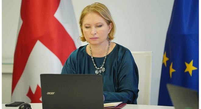 "200 ლარიან კომპენსაციას დამატებით მიიღებენ ის ადამიანები, რომლებიც" - ფინანსთა სამინისტროს შემოსავლების სამსახური განცხადებას ავრცელებს