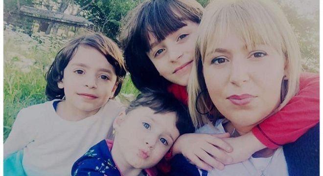 "როგორ არ გრცხვენიათ, როგორ არ გეშინიათ... მთელს საქართველოს დააჯერეთ ცოცხალი ადამიანის გარდაცვალება..." - ოჯახის ახლობელი განცხადებას ავრცელებს