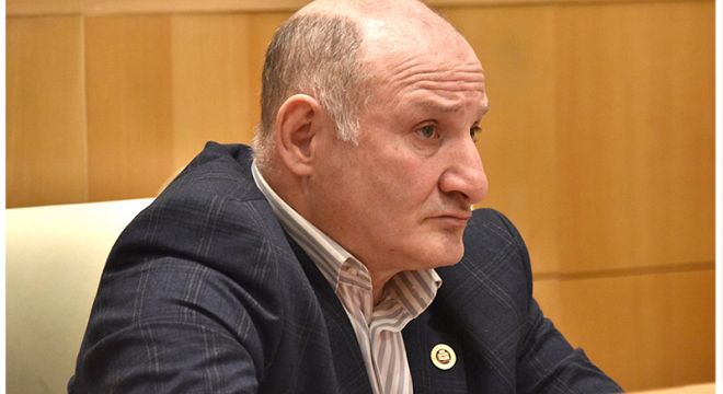 მენიუ.ჯი-მ ემზარ კვიციანის "შესაწყვილებელთა" ცენტრს 69 ლარი ჩაურიცხა