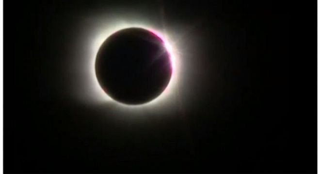 დღეს მზის დაბნელებაა - როგორ გამოიყურება მზის სრული დაბნელება დედამიწიდან