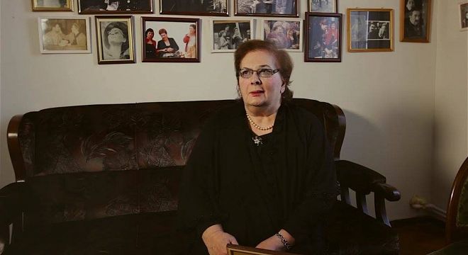 "შენ კაი ქალობას რომ დაგიდებ ფბ-ზე აი მაშინ ჩაიწყვიტავ მაგ გადაჭიმულ ცხვირ-პირს ..."
