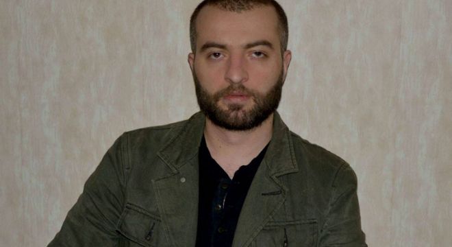 "რა დააშავეთ და კისერზე დაისვით უნიჭო, მუქთახორა, ჩემფეხება ნაბოზვრების ხროვა"
